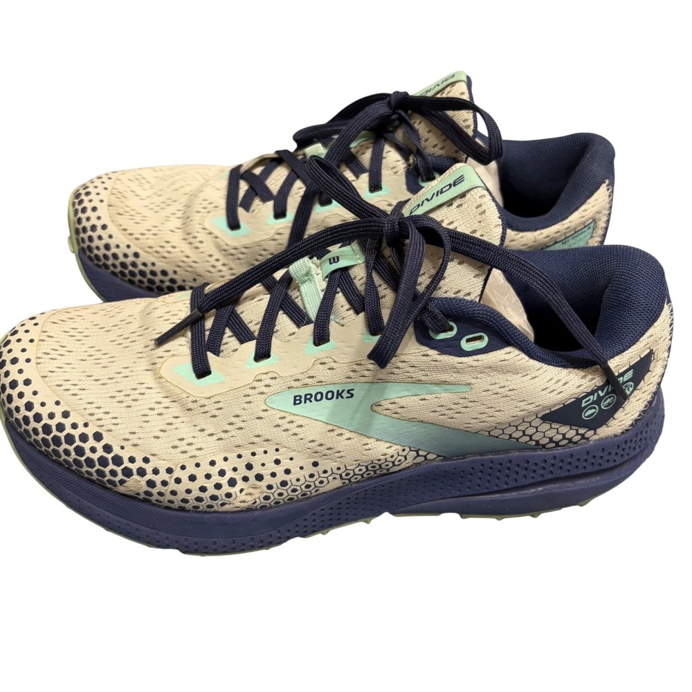 Brooks Divide 3 Womens Trail Running Shoes Tan Navy Mint 1203681B006 Size 8